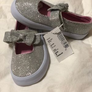 Childrens place shoes US 7 Toddlers